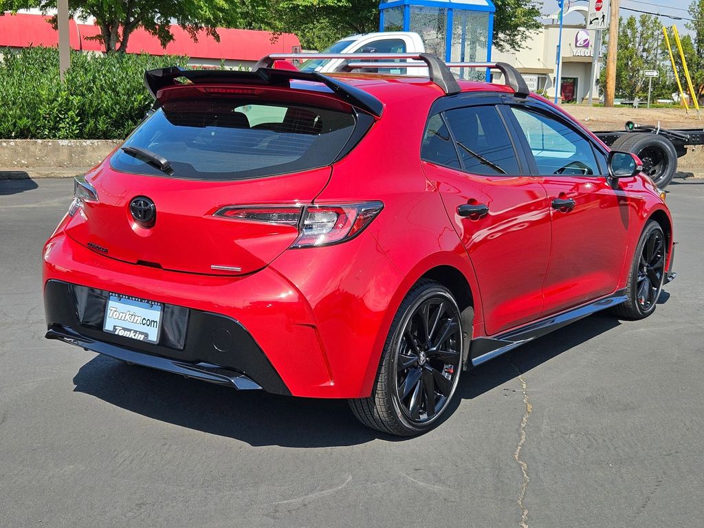 2021 Toyota Corolla SE Nightshade Edition photo 6