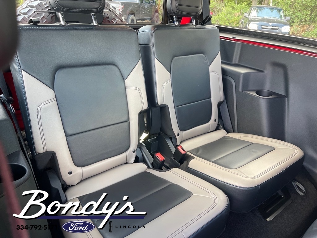 2022 Ford Bronco Wildtrak photo 16