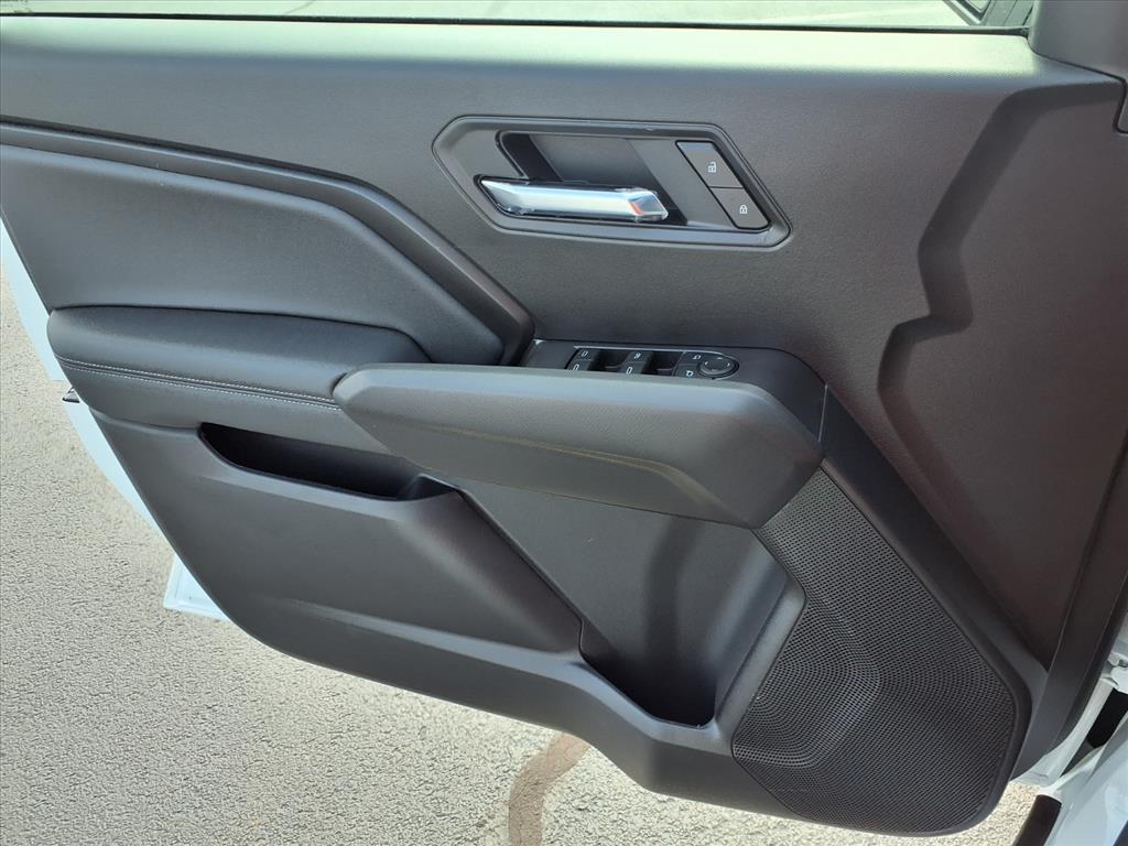 2026 Chevrolet Colorado LT photo 11
