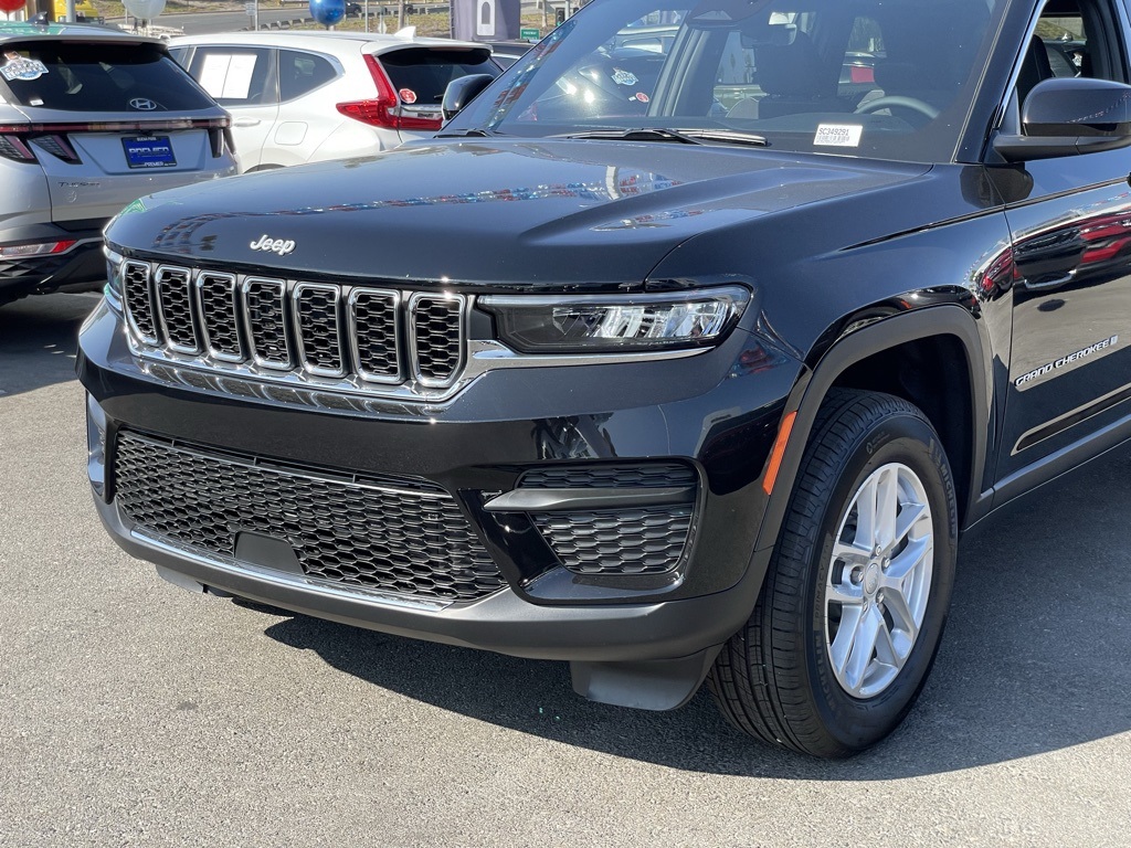 2025 Jeep Grand Cherokee Laredo X photo 10