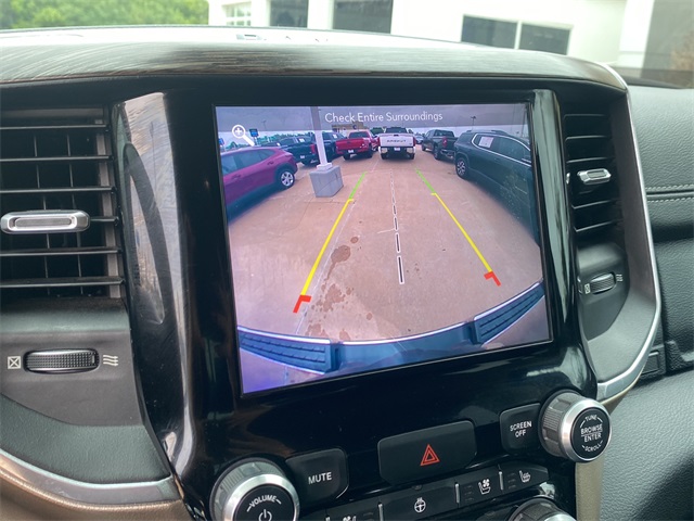2019 Ram 1500 Laramie photo 25