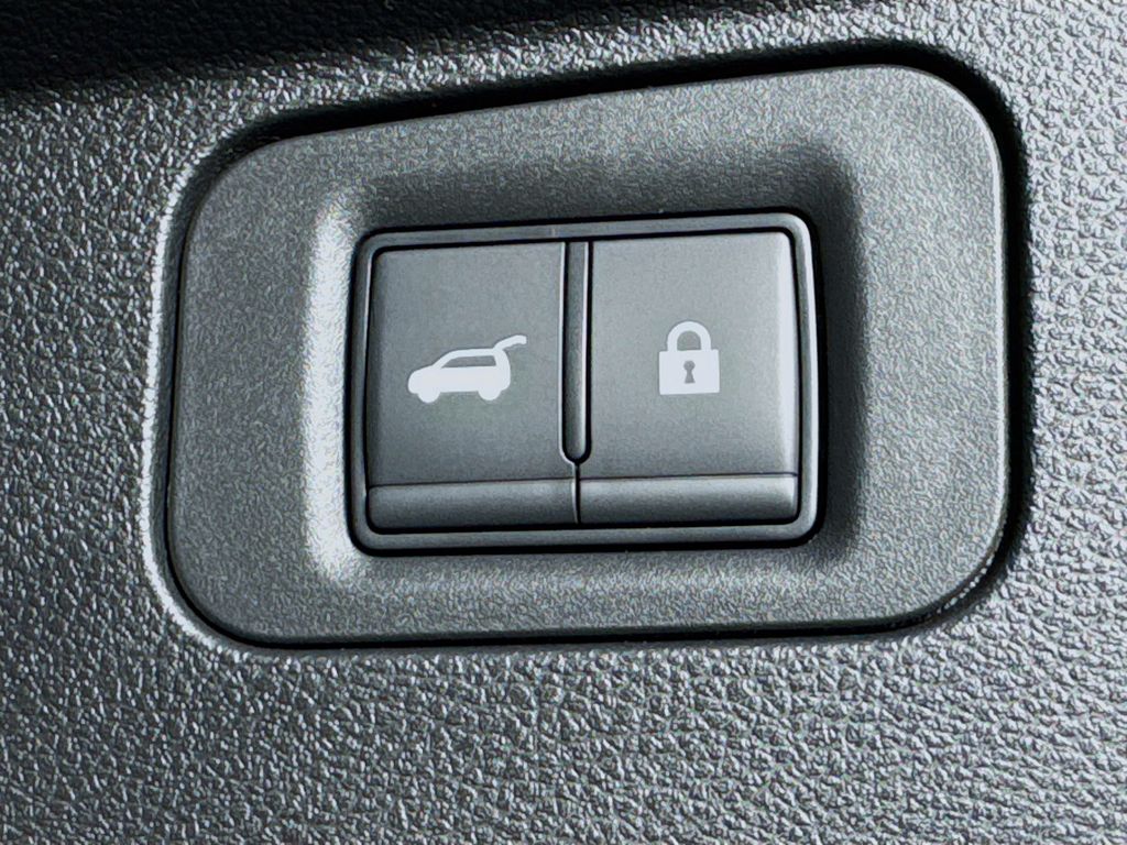 2026 Infiniti QX80 photo 28