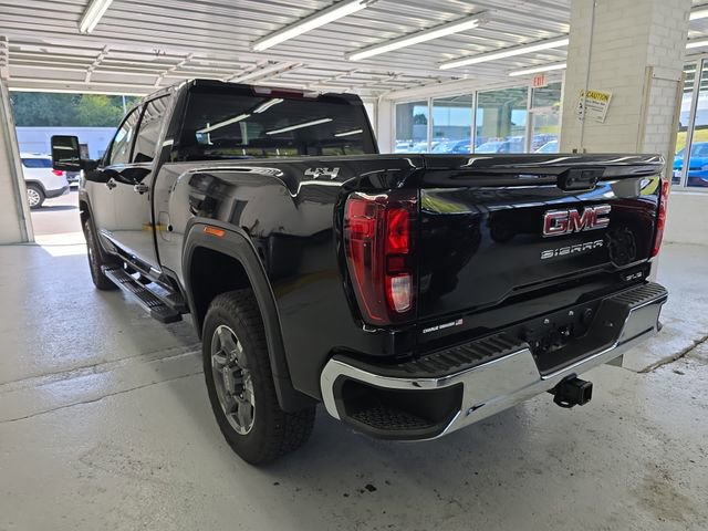 2025 Gmc Sierra 2500 HD SLE photo 3