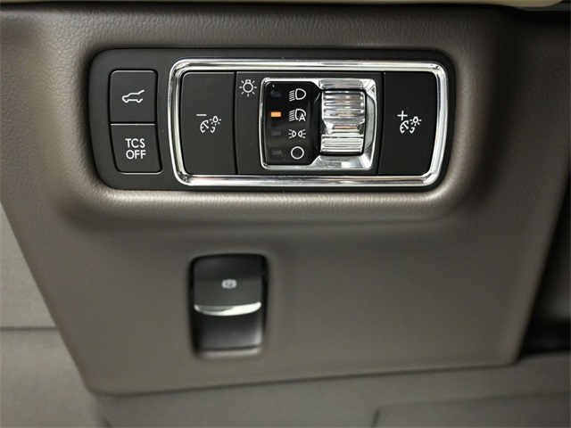 2023 LINCOLN NAUTILUS - Image 11