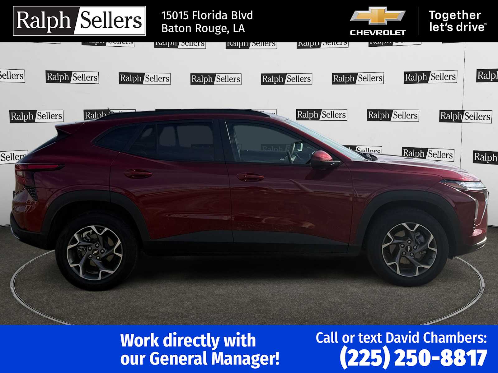 2025 Chevrolet Trax LT photo 3