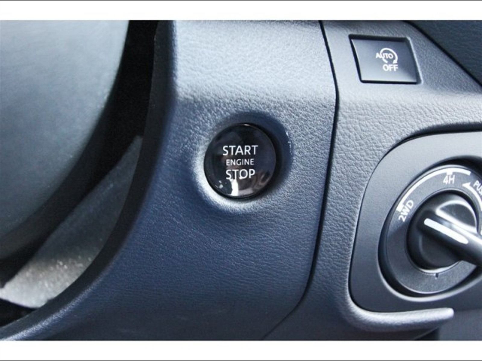 2026 Nissan Frontier Crew Cab PRO-4X® Gray at Robbins Nissan