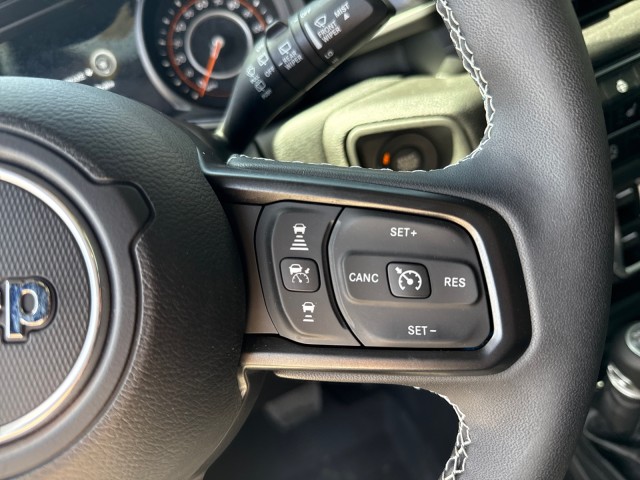 2025 Jeep Wrangler Sport S photo 11