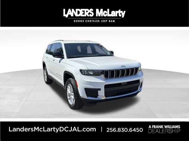 2025 Jeep Grand Cherokee L Laredo's photo