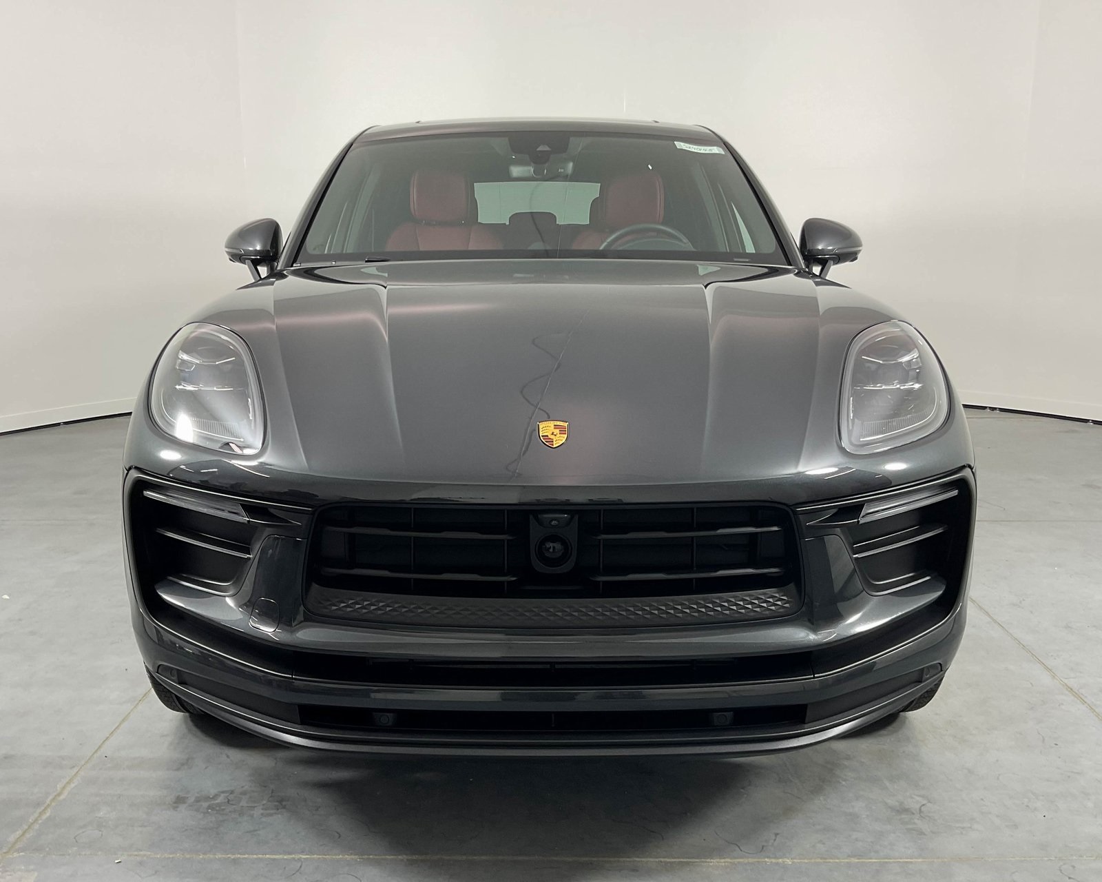 2024 Porsche Macan S photo 10