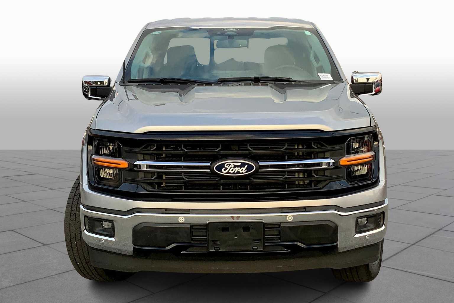 2024 Ford F-150 XLT photo 3