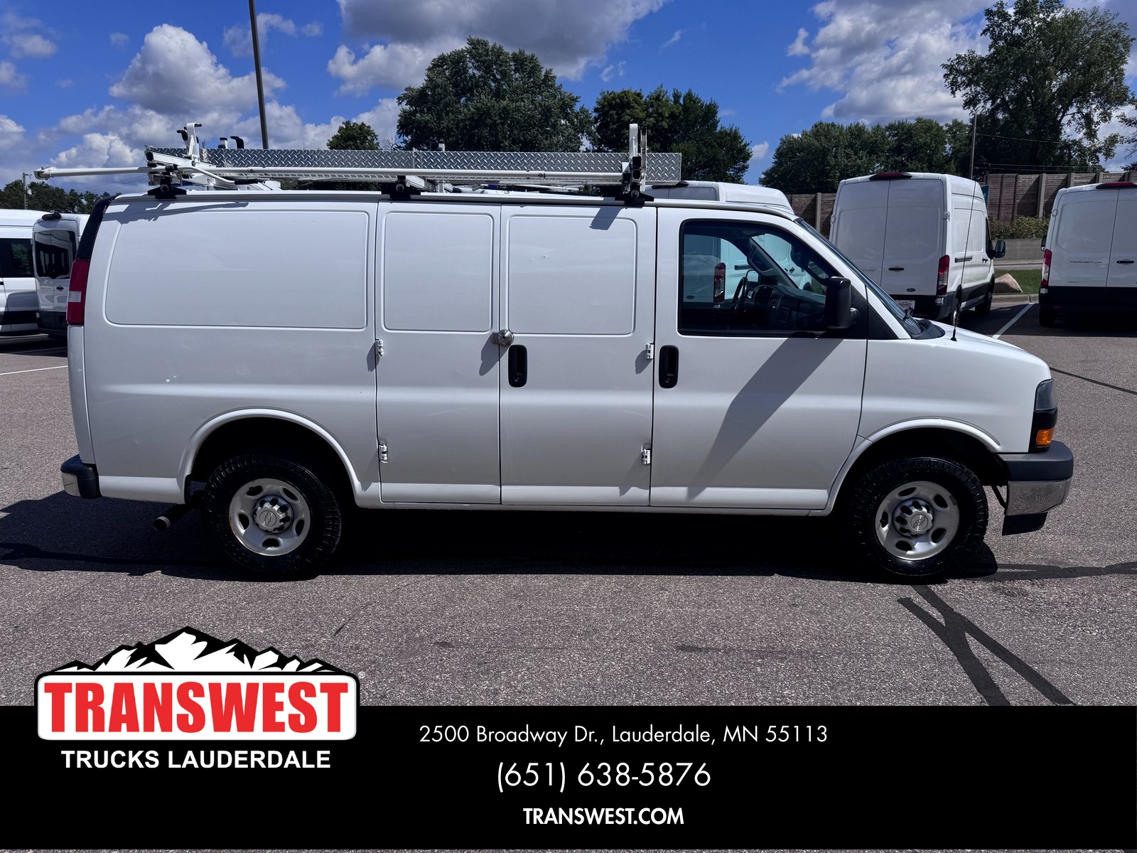 2021 Chevrolet Express 3500 Work Van photo 6