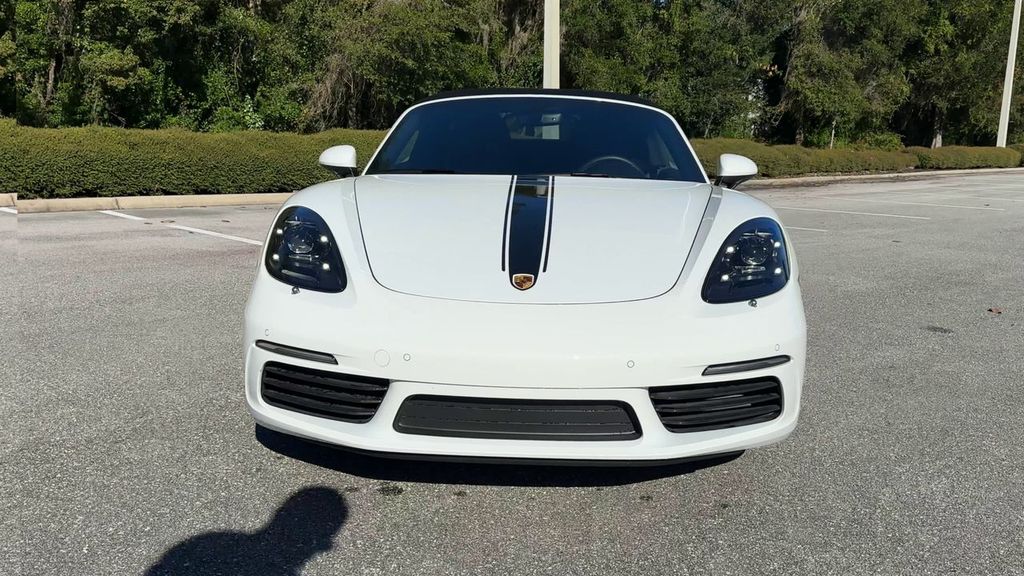 2024 Porsche Boxster Base photo 3