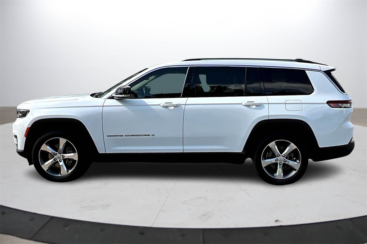 2022 Jeep Grand Cherokee Limited photo 3