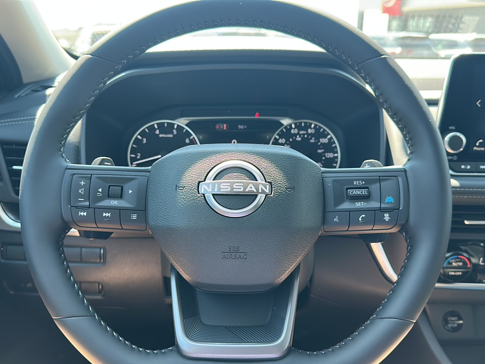 2026 Nissan Rogue SV photo 5