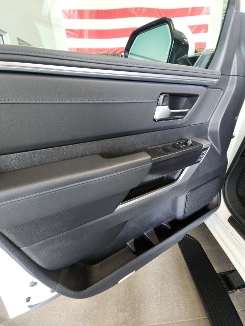 2023 Toyota Tundra Platinum photo 15