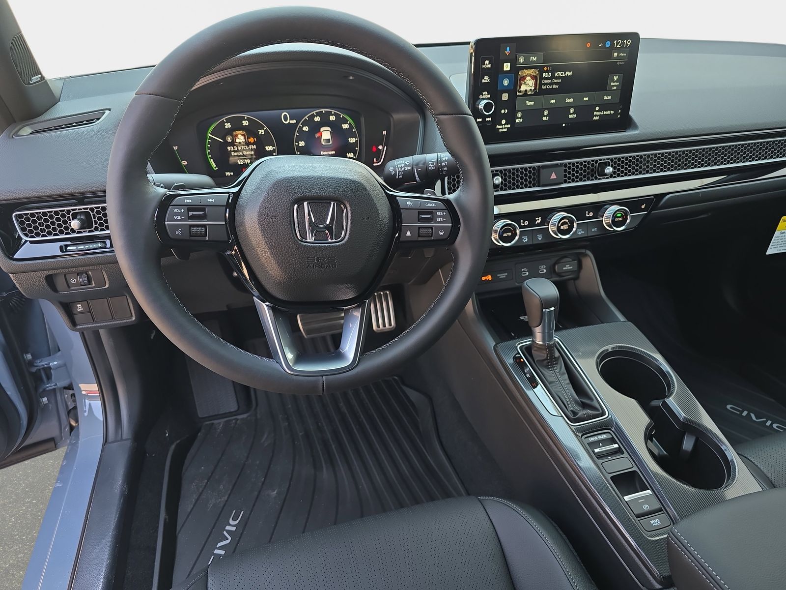 2026 Honda Civic Hatchback Hybrid Sport Touring photo 15