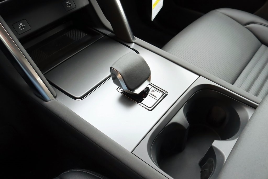 2025 LAND ROVER DISCOVERY SPORT - Image 26