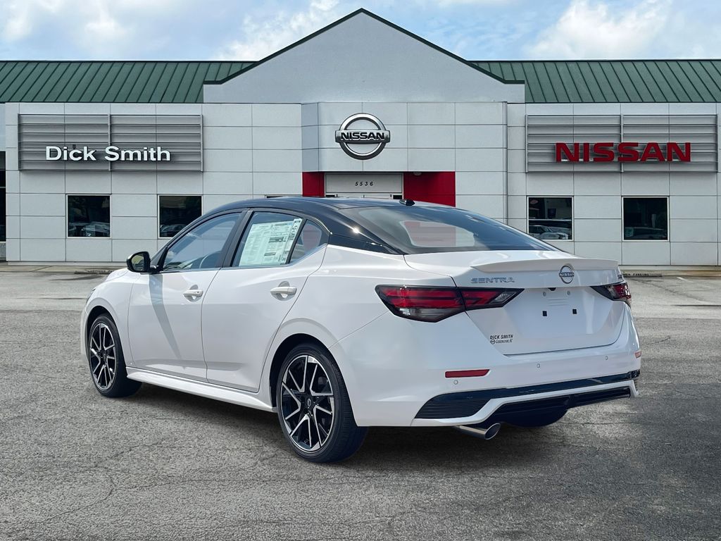 2025 Nissan Sentra SR photo 4