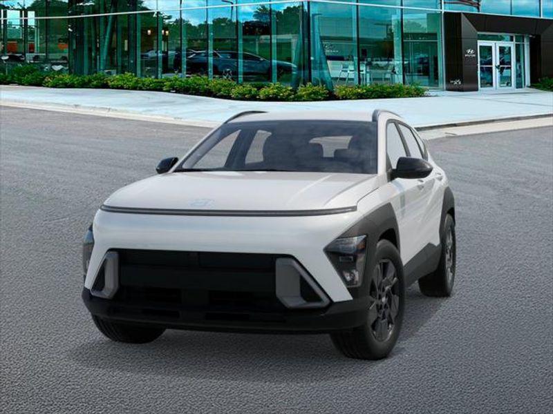 2026 Hyundai Kona SEL photo 4