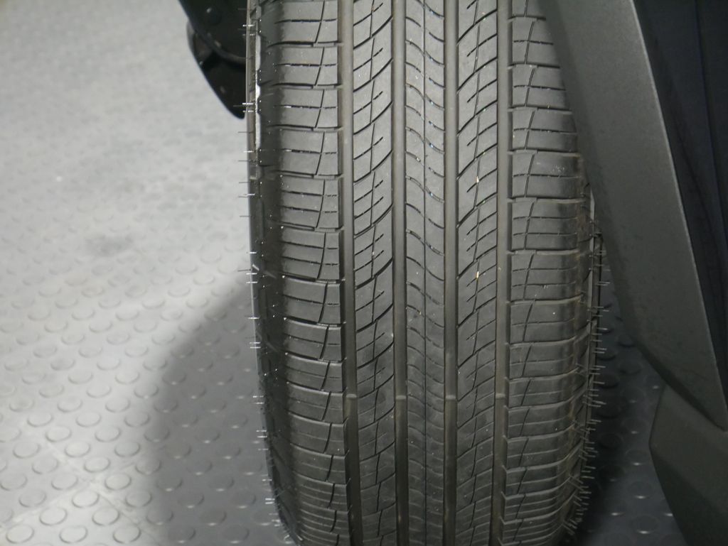 2026 Honda Passport photo 25
