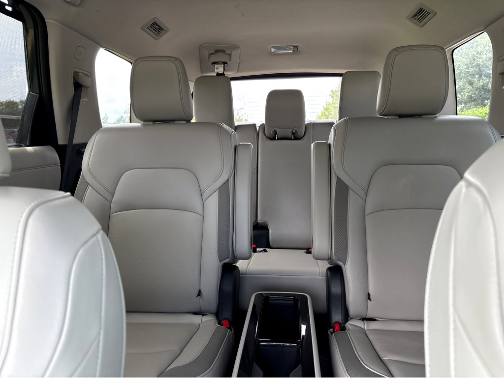 2023 Nissan Pathfinder SL photo 21