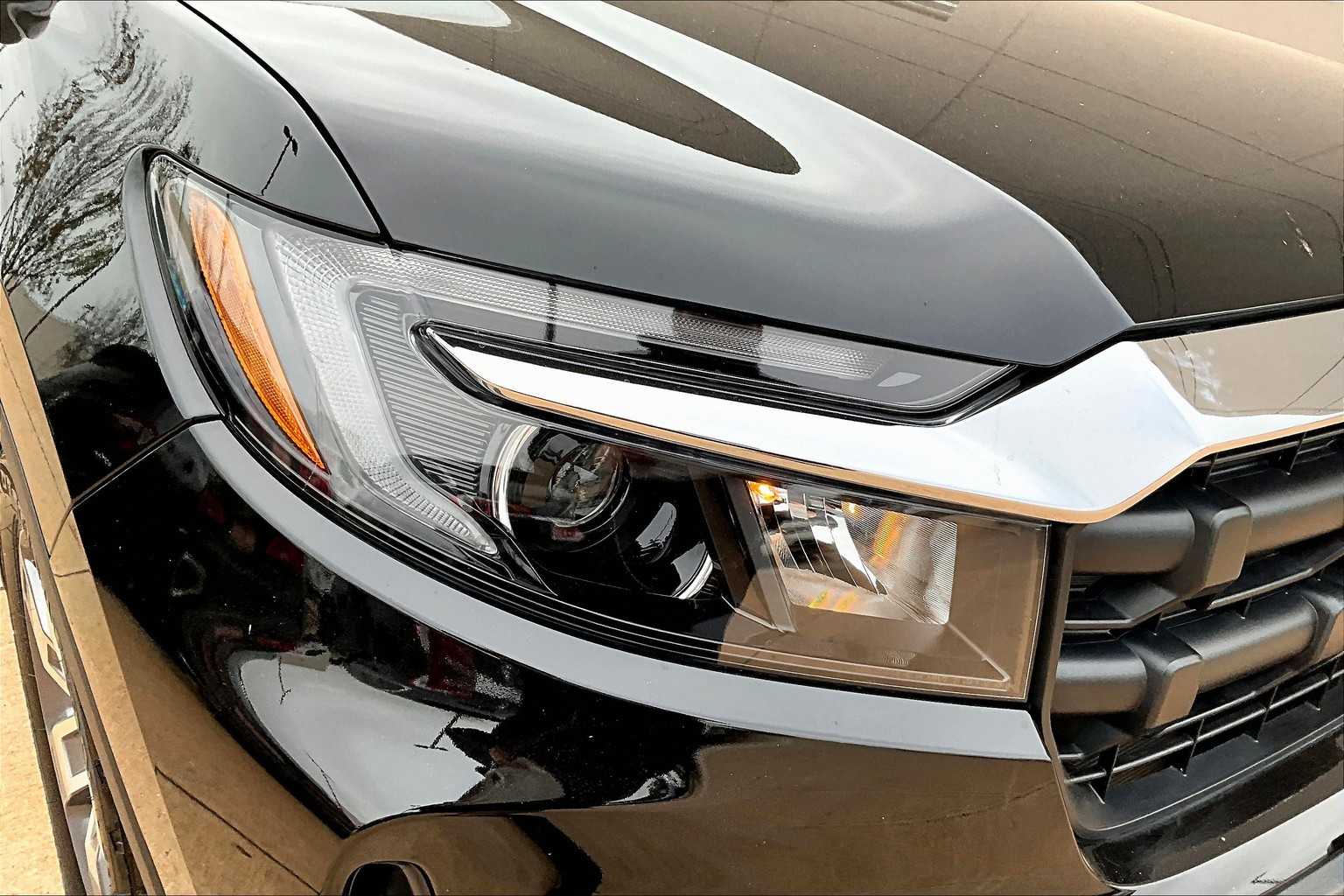 2024 Honda Ridgeline RTL photo 25