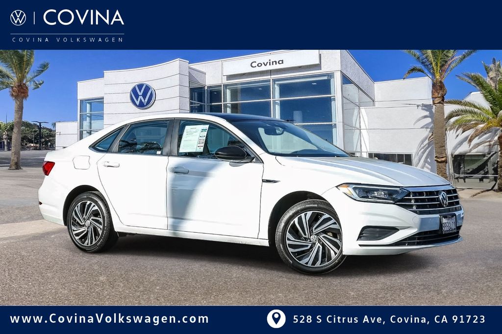 2020 Volkswagen Jetta SEL's photo