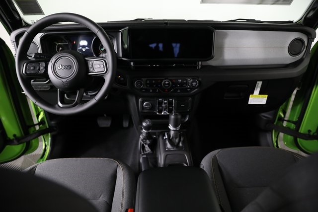 2025 Jeep Wrangler Sport S photo 19