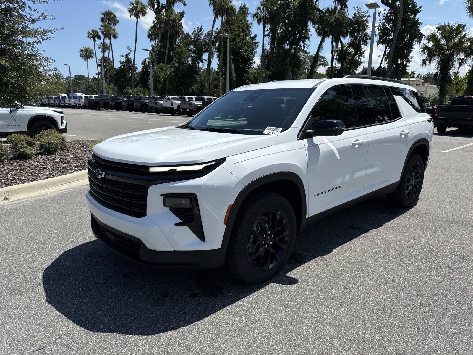 2026 Chevrolet Traverse photo 7