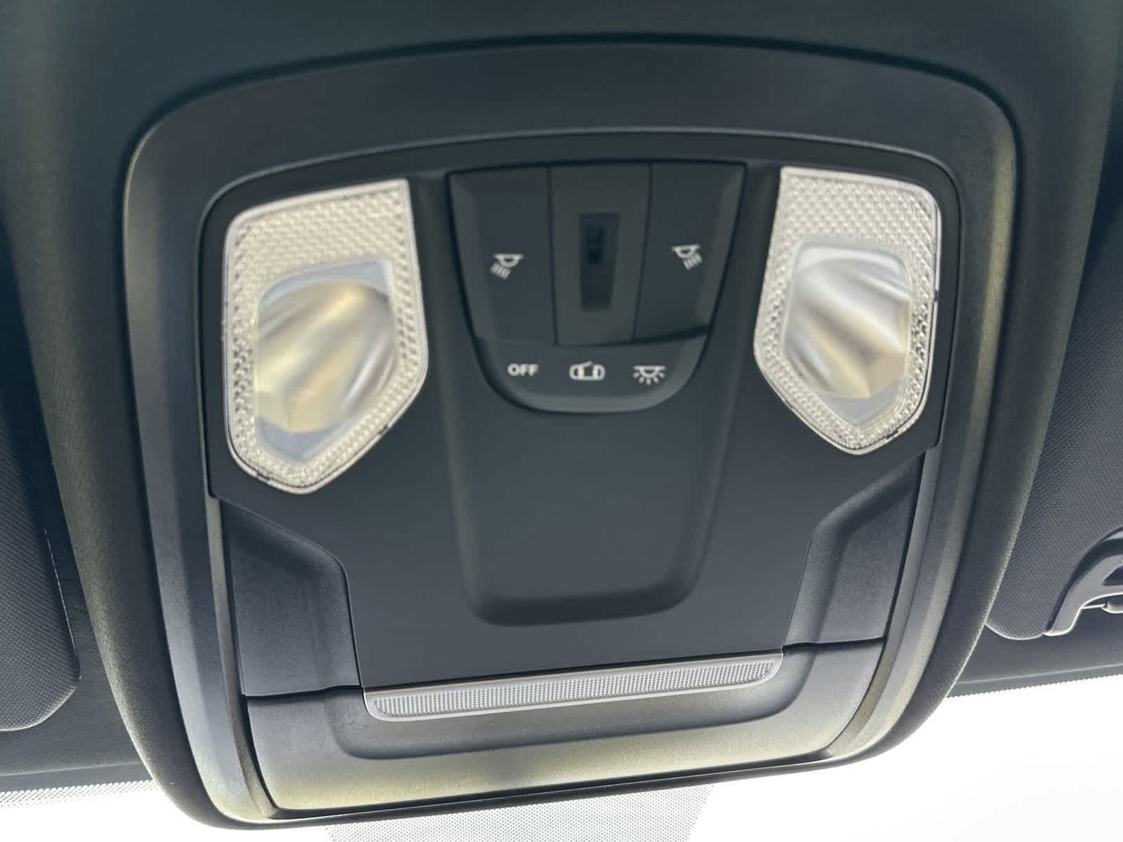 2024 Ram 4500 SLT photo 19