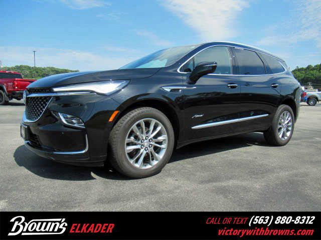 2024 Buick Enclave Avenir's photo