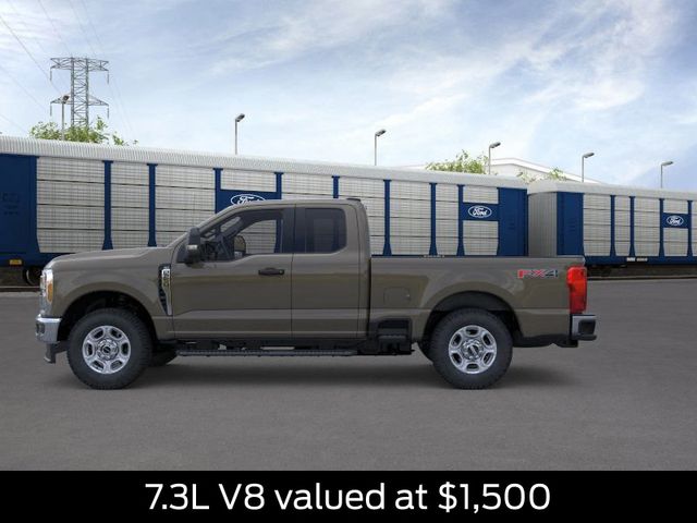 2026 Ford F-250 XLT photo 2