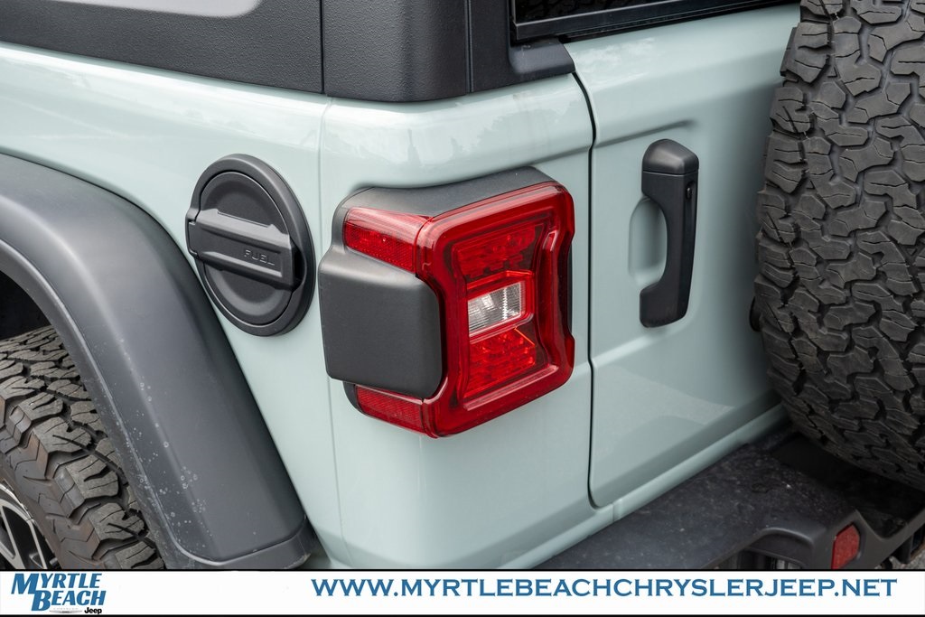 2024 Jeep Wrangler Rubicon photo 12