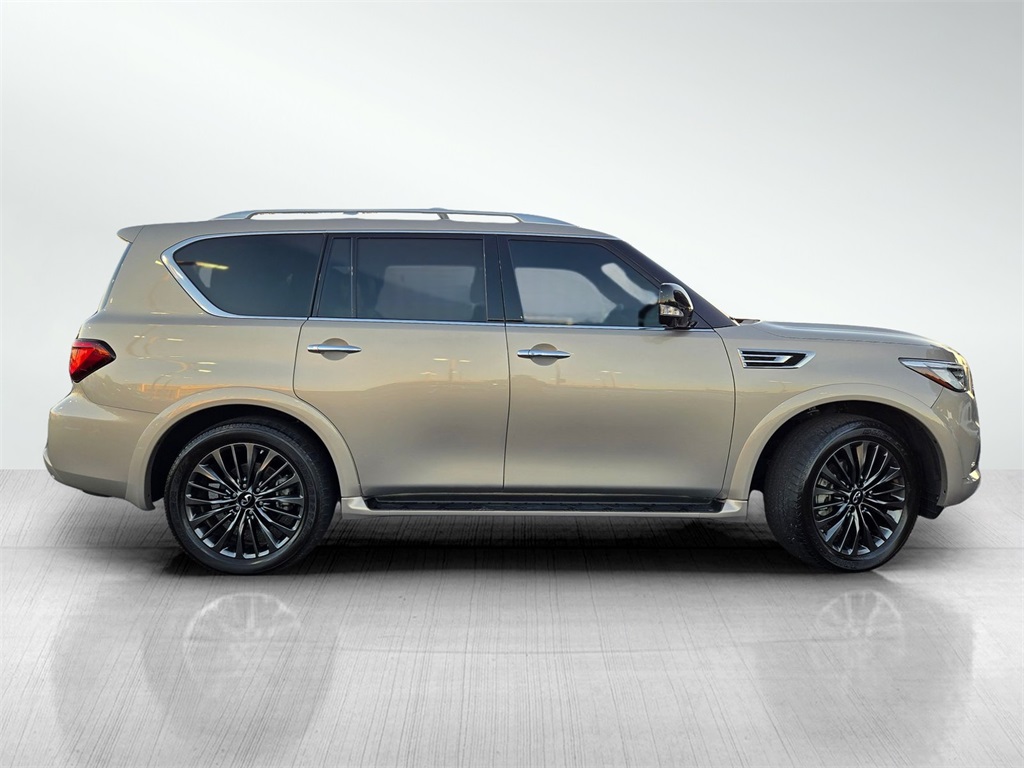 2024 Infiniti QX80 Sensory photo 3