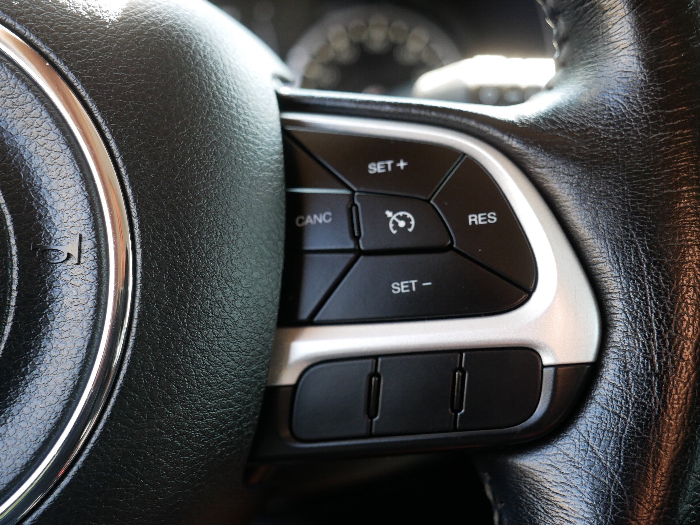 2019 Jeep Renegade Latitude photo 28