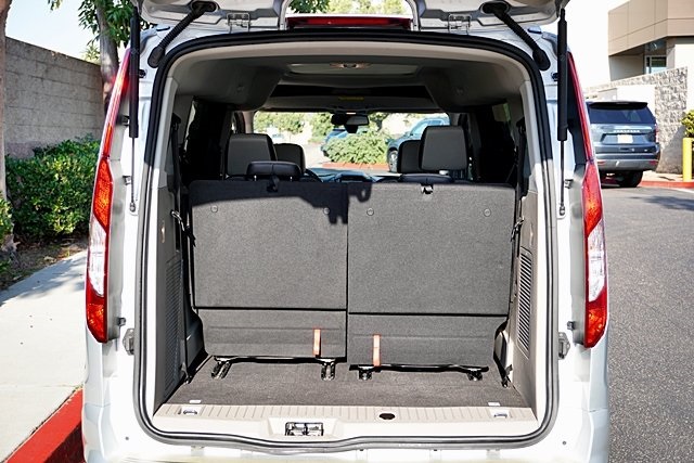 2018 Ford Transit Connect Titanium photo 14