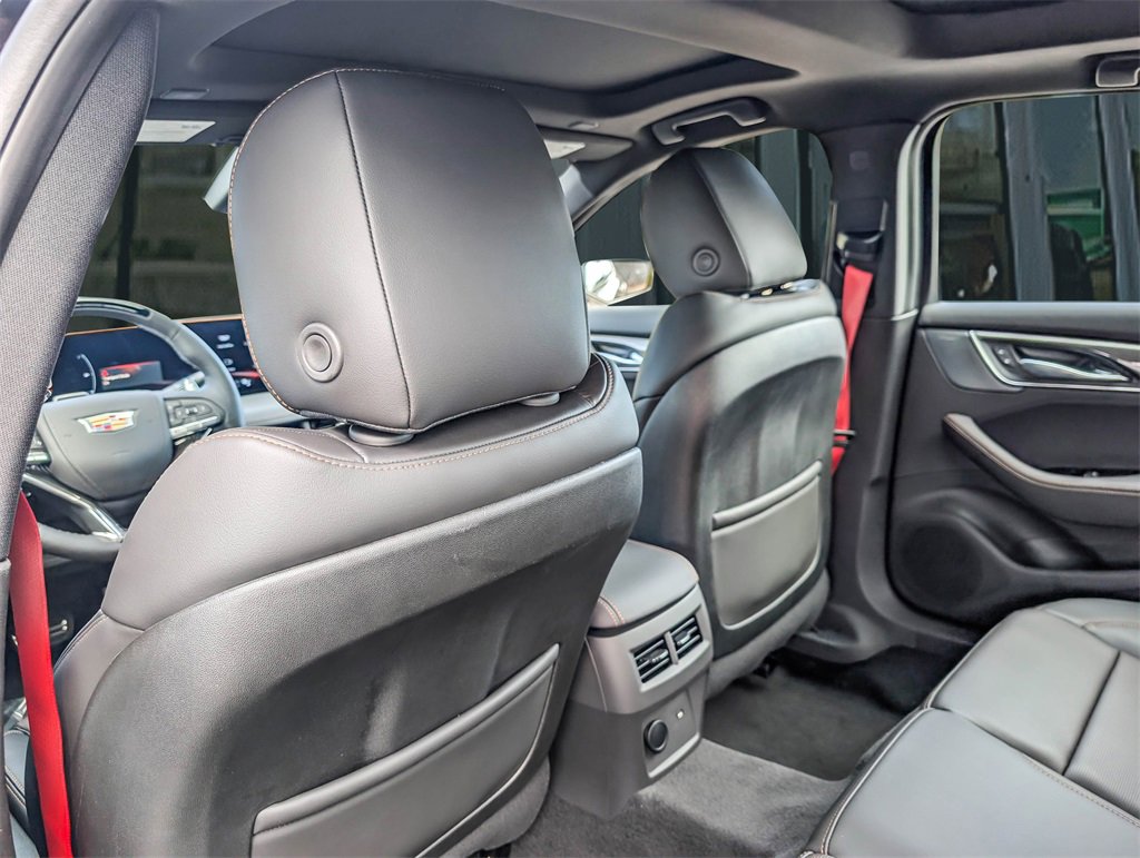 2026 Cadillac CT5 V photo 15