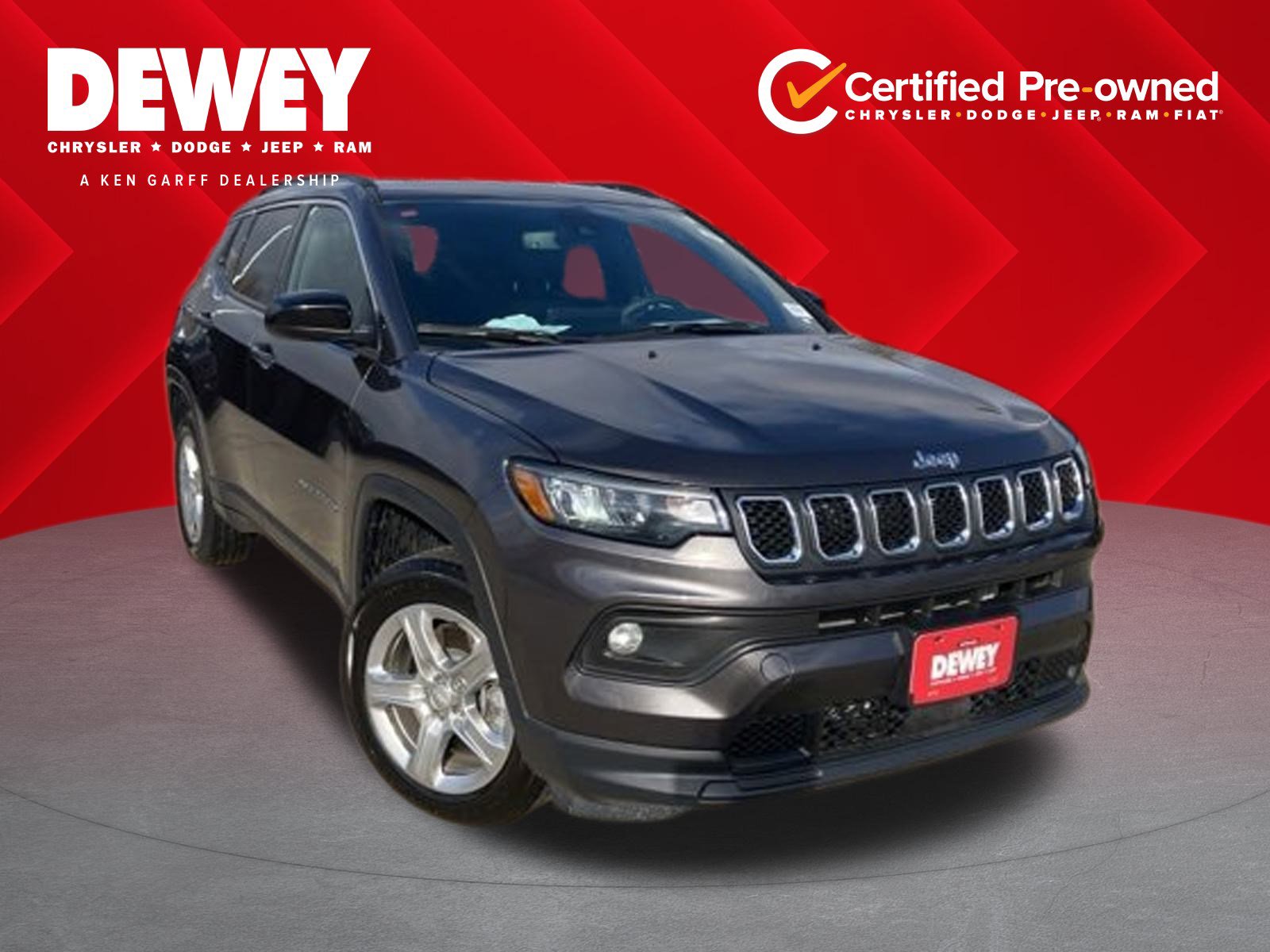 2023 Jeep Compass Latitude's photo