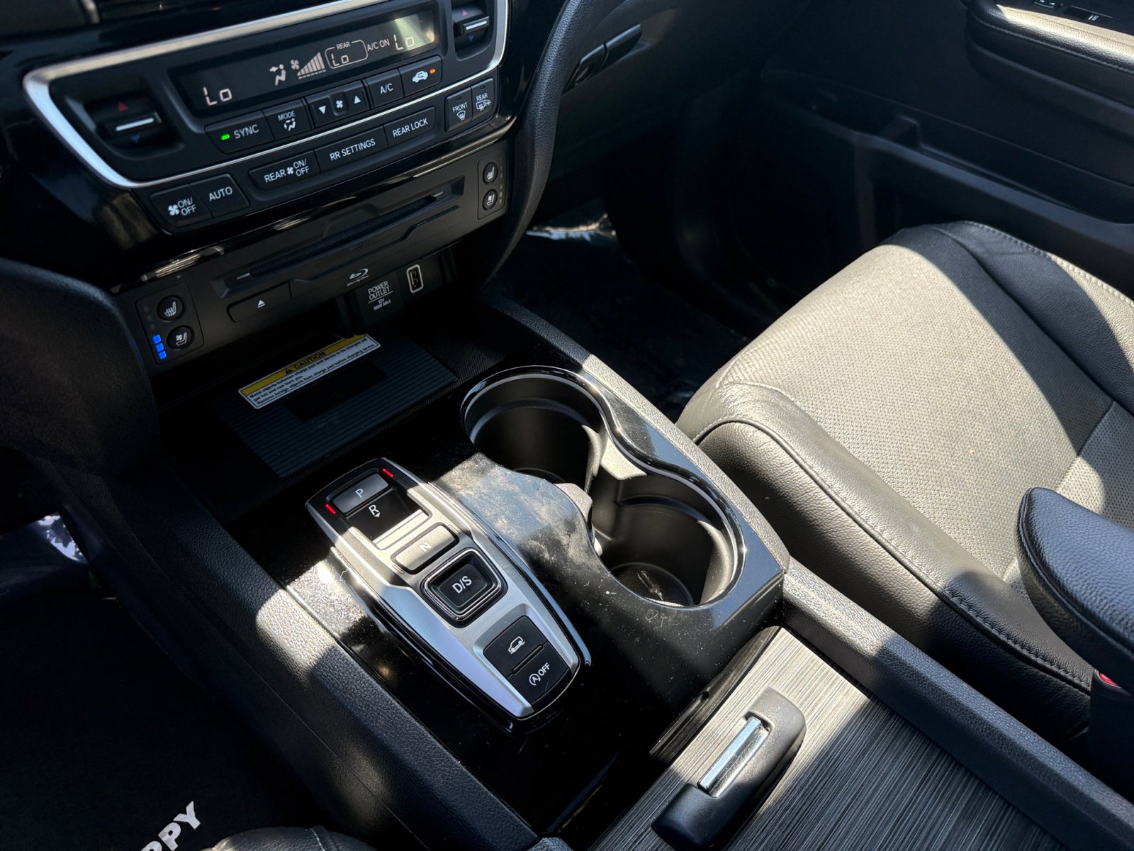 2020 Honda Pilot Elite photo 13
