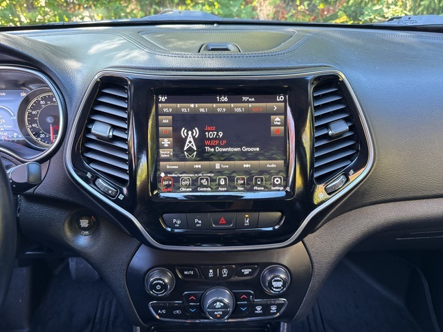 2021 Jeep Cherokee Limited photo 26