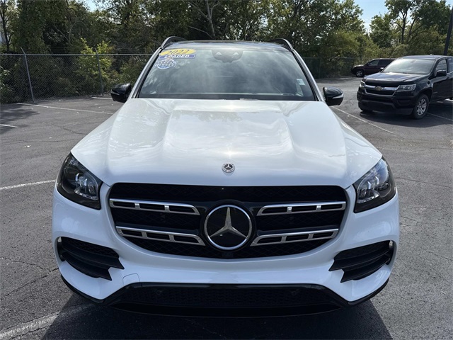 2022 Mercedes Benz GLS 450 4MATIC photo 2