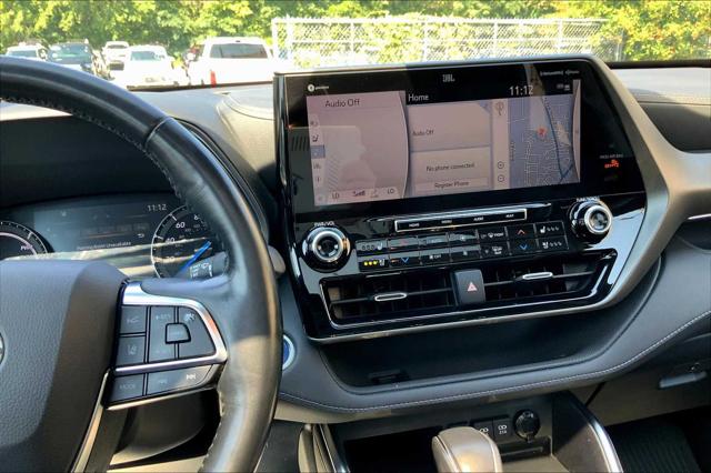 2021 Toyota Highlander Limited photo 6