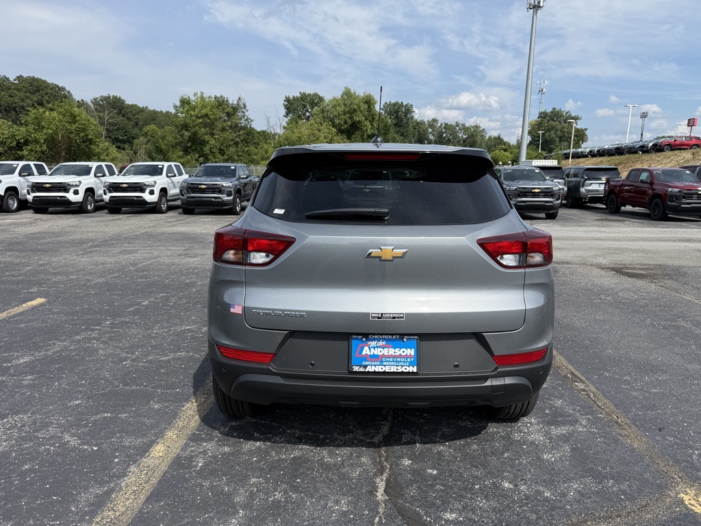 2026 Chevrolet Trailblazer LS photo 4