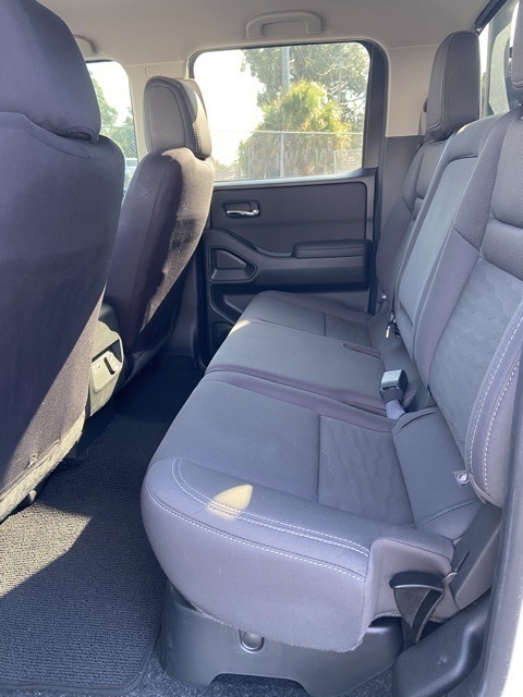 2024 Nissan Frontier SV Crew Cab photo 22