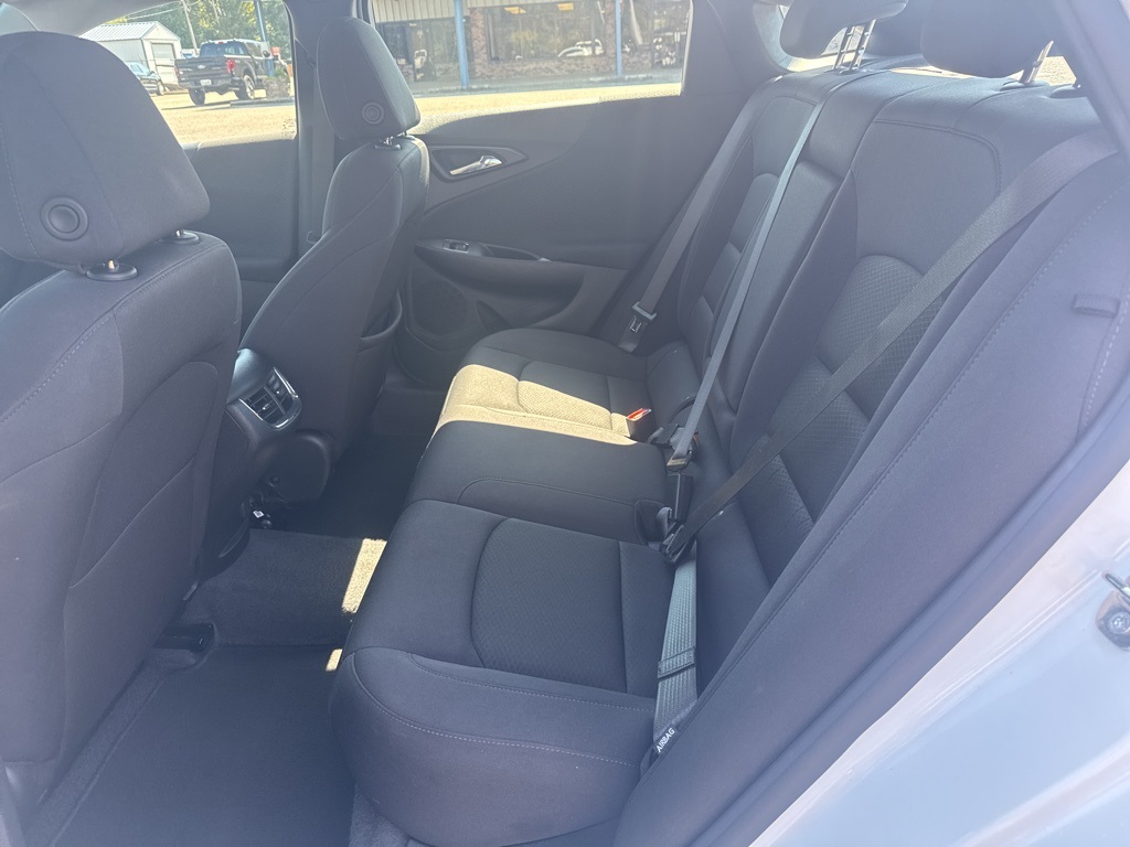 2024 Chevrolet Malibu 1LT photo 7