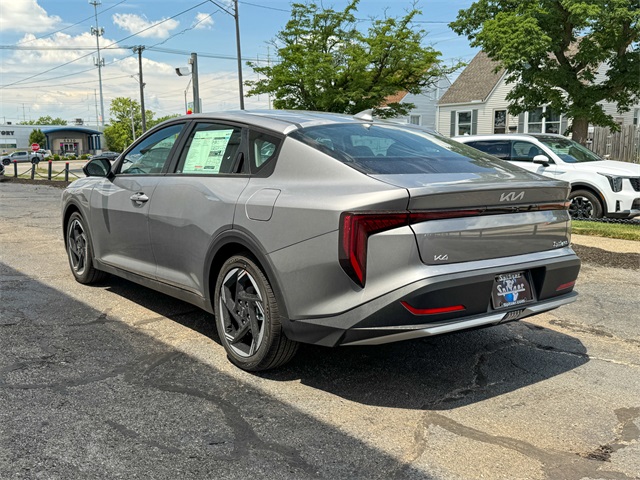 2025 Kia K4 EX photo 6