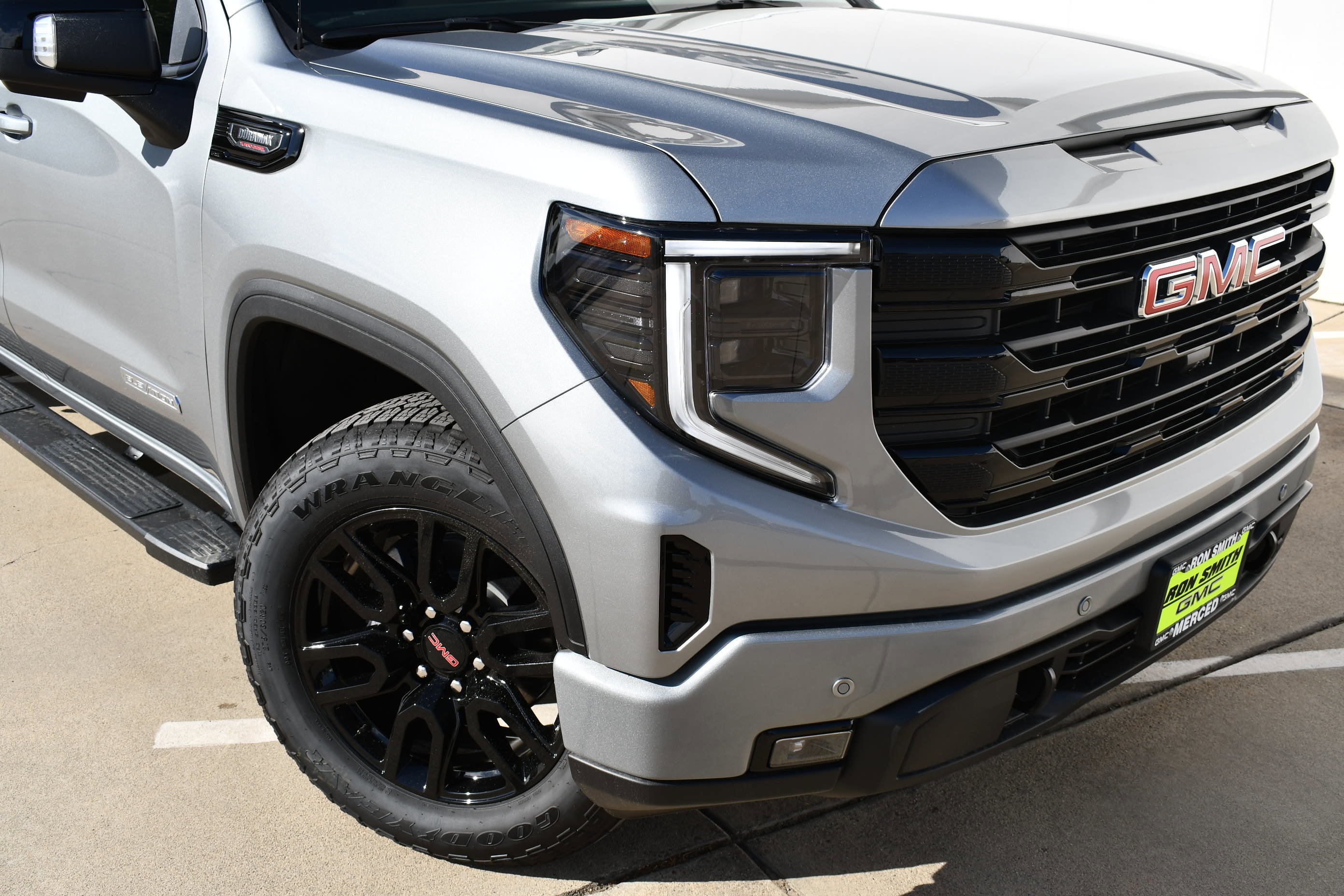 2026 Gmc Sierra 1500 Elevation photo 3