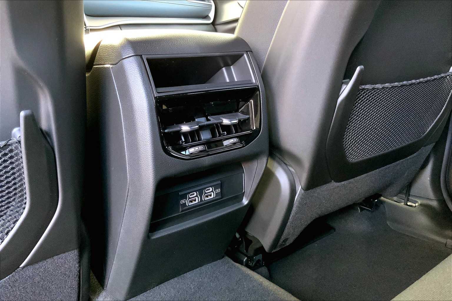 2025 Jeep Grand Cherokee Laredo X photo 18