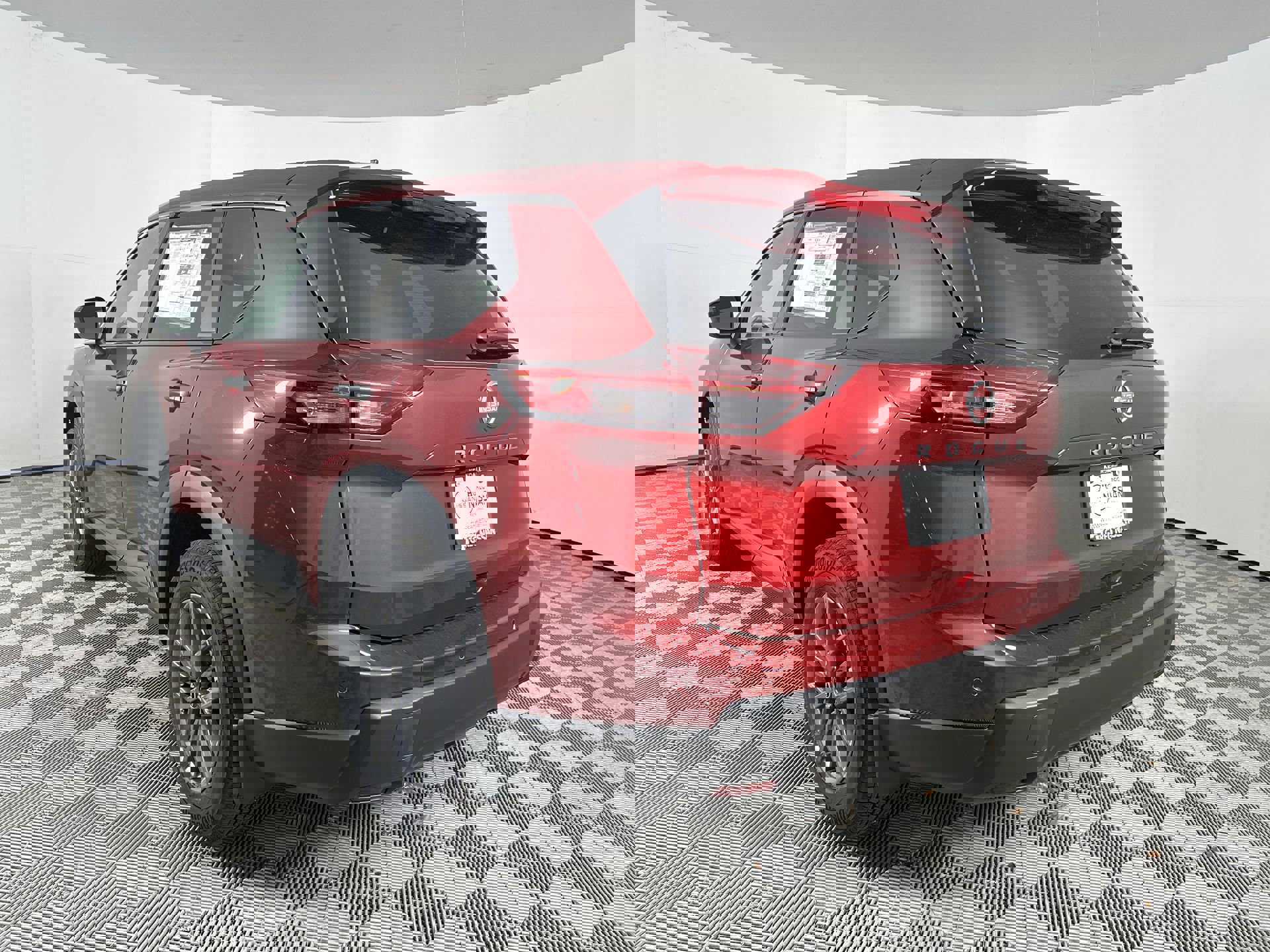 2025 Nissan Rogue S photo 3