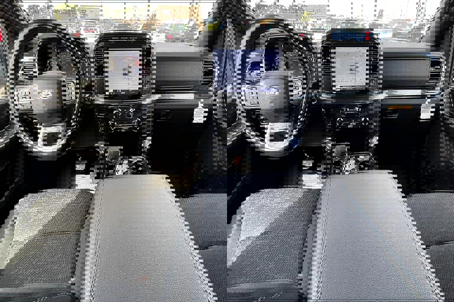 2023 Ford F-150 XLT photo 14